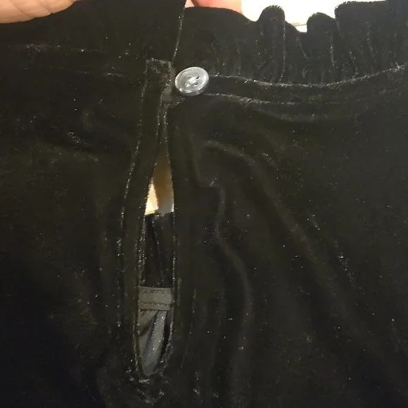 J. Crew Black Ruffle Mock Neck Velvety Tank Blouse With Accent Bow - Picture 9 of 9